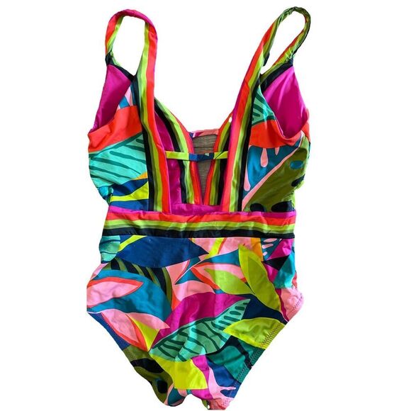 NWOT $162 Sz 8 Trina Turk Rainforest One Piece Swimsuit - Picture 6 of 6